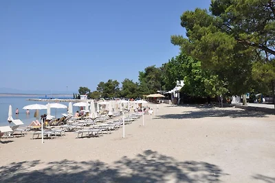 Wohnung in Dramalj mit Meeresstrand