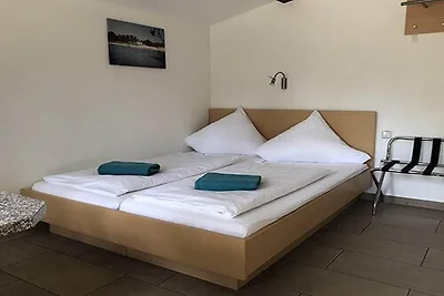 Bernsteinsee Hotel und Ferien Kleines...