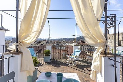 Herrliche Wohnung in Arenzano mit Balkon