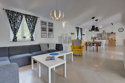 Komfortable Villa mit privatem Schwimmbad