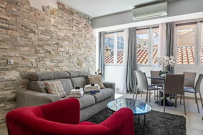 Grazioso appartamento - AC - 2BR - 6P -...