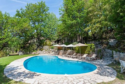 Villa con piscina privata a Callas in Francia