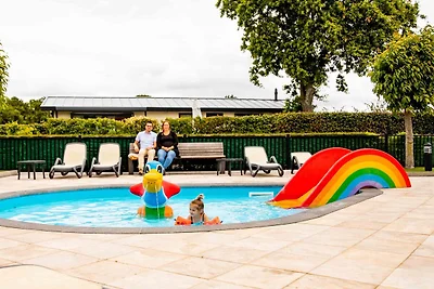 Verzorgd chalet met vaatwasser in Noordwijk