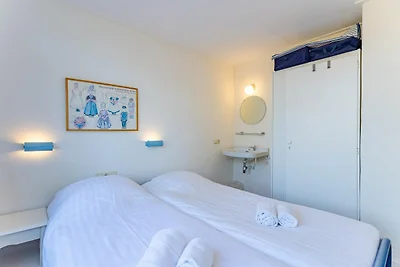 Bungalow nahe Strand mit Garten