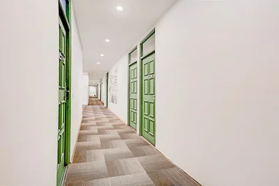 Elegante verblijven nabij Worldmark Mall...