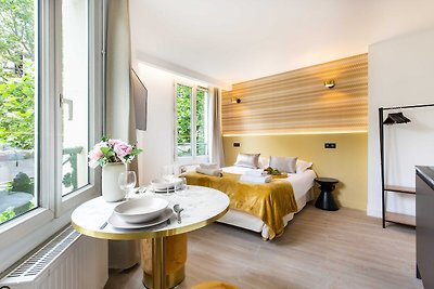 Studio Cosy - Parc des expositions / Tour Eif...