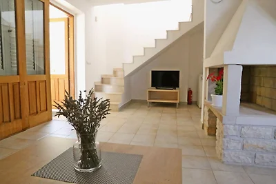 Charmantes Ferienhaus mit Terrasse in...