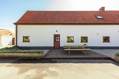 Geräumiges Bauernhaus am See in Vleteren