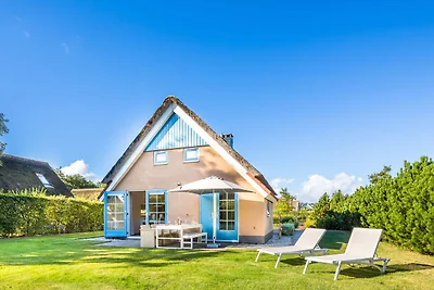 Renoviertes Landhaus mit Geschirrspüler auf T...