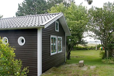 4 person holiday home in GLOMMEN