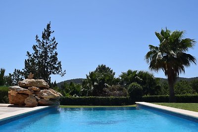 Cozy Villa in Sant Josep de sa Talaia with Pr...