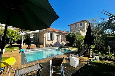 Haus in Antibes mit privatem Pool