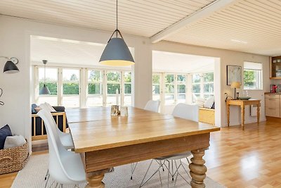 6 Personen Ferienhaus in Karrebæksminde-By...