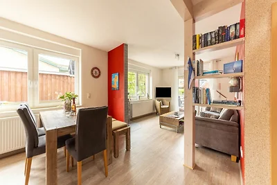 Modernes Ferienhaus mit Sauna in Wiek am Meer