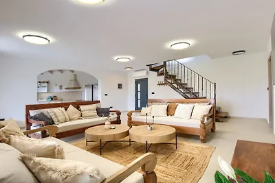 Villa in Kanfanar mit Schwimmbecken