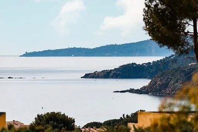 Wohnung in La Favière mit Meerblick