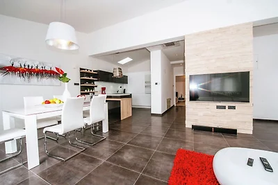 Luxuriöse Ferienwohnung in Zadar mit Garten