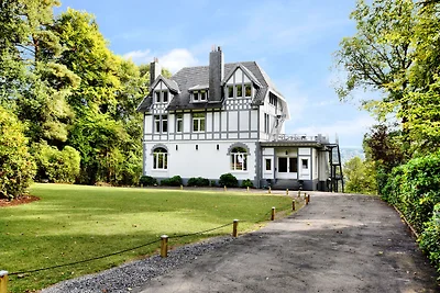 Luxuriöses Ferienhaus in Balmoral mit...