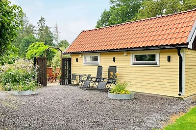 4 Personen Ferienhaus in FÄRLÖV-By Traum