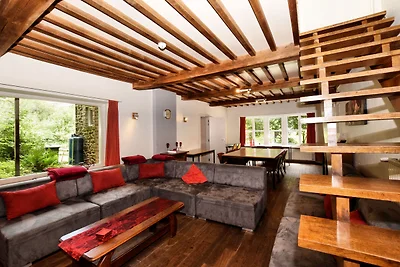Ferienhaus in Rendeux mit Terrasse