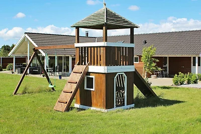 14 Personen Ferienhaus in Idestrup-By Traum