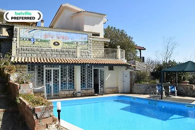 Villa in Syrakus mit Pool am Meer