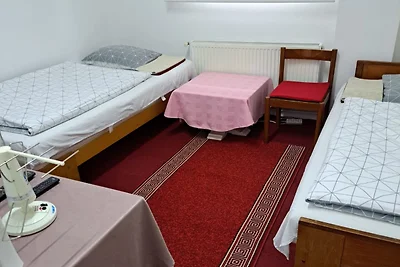 Room Đenadija 13