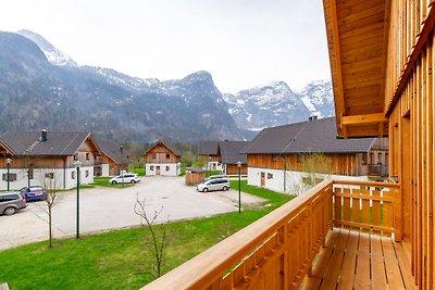 Luxe Chalet in Obertraun met zwembad