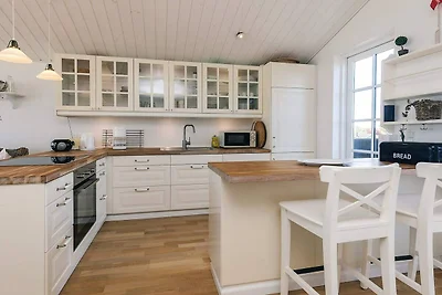 Strandschonheit in Hasmark -- By Traum...