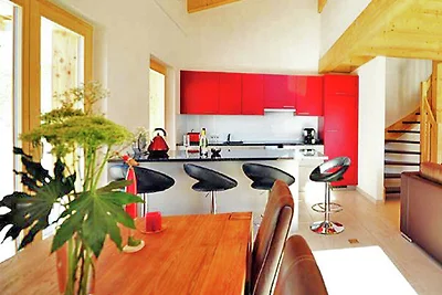 Chalet in Hיrיmence mit Terrasse