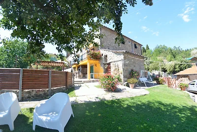 Prächtiges Cottage mit Pool in San Marcello...