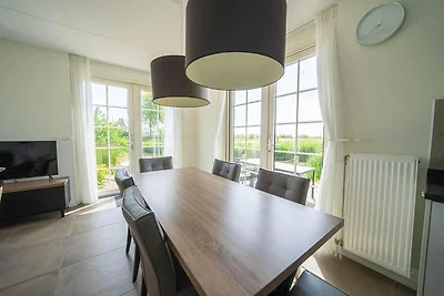 Schönes Ferienhaus mit Sauna