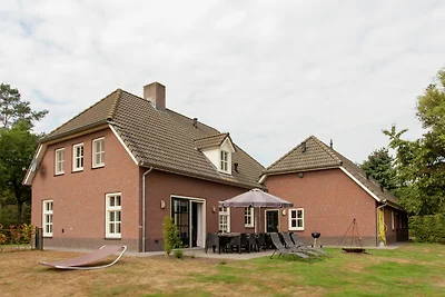 Gemütliches Ferienhaus in Heeze-Leende in...