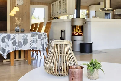 14 Personen Ferienhaus in Blokhus-By Traum