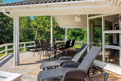 10 Personen Ferienhaus in Væggerløse-By Traum