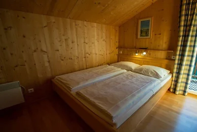 Chalet avec piscine à Annaberg