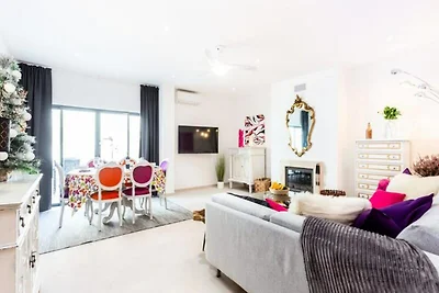 Wohnung in Lagos in der Nähe des Strandes Mei...