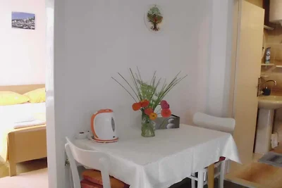 One-Bedroom Apartment A2