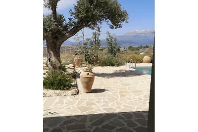 Villa in Kamilari mit Schwimmbecken