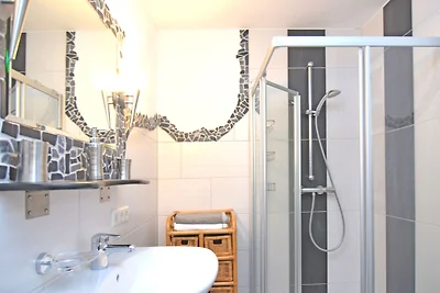 Wohnung mit eigenem Garten in Brachthausen