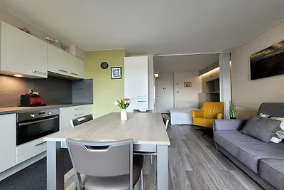 Studio in der Nähe der Straßenbahnhaltestelle