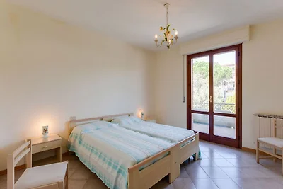 Appartamento con piscina vicino al Lago...