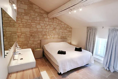 Charmante Wohnung in que mit Jacuzzi