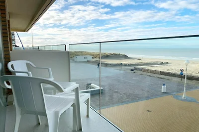Wohnung in Nieuwpoort mit Garten