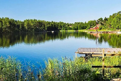 4 Personen Ferienhaus in HOLMSJÖ