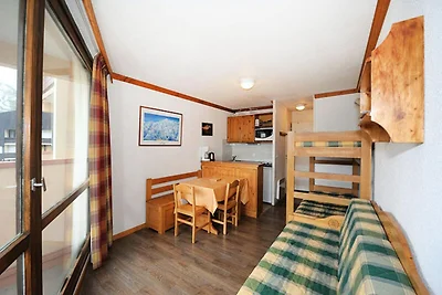 Monolocale luminoso · Accesso diretto alle pi...