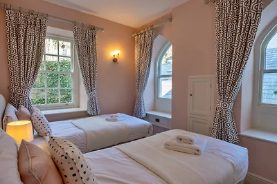 Accogliente cottage sulle rive del fiume...