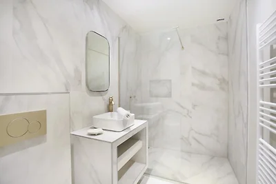 H1 – Erhabenes und neues Apartment im Zentrum...