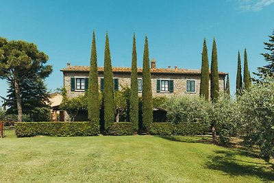 Vintage-Bauernhof in Cortona mit Swimmingpool