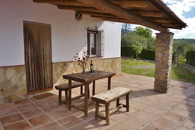 Schönes Ferienhaus mit Pool